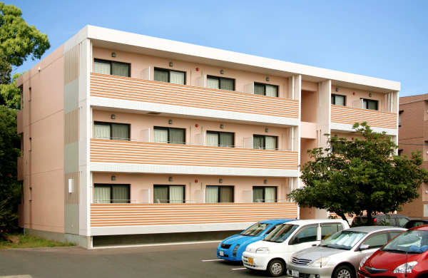 社会復帰アパート「ハイツ・ワンステップ」の外観